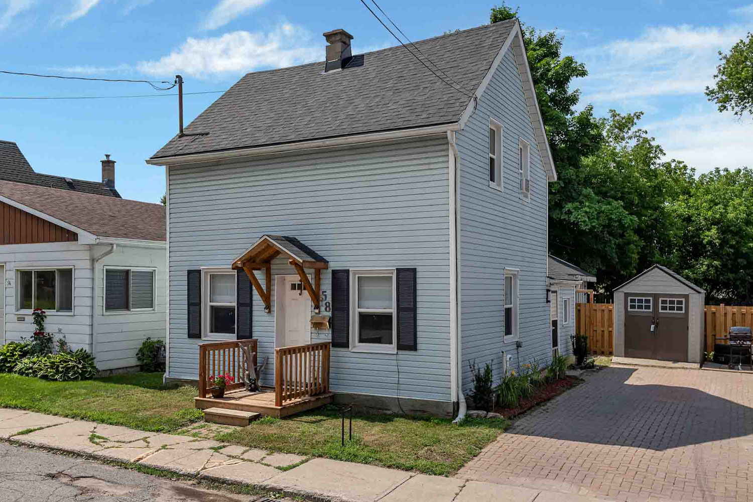 58 Russell St. N.